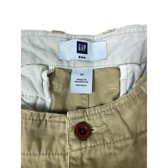 Men's GAP Beige Cargo Shorts Sz 32 Khaki Outdoors Pockets Casual Short - Picture 3 of 6